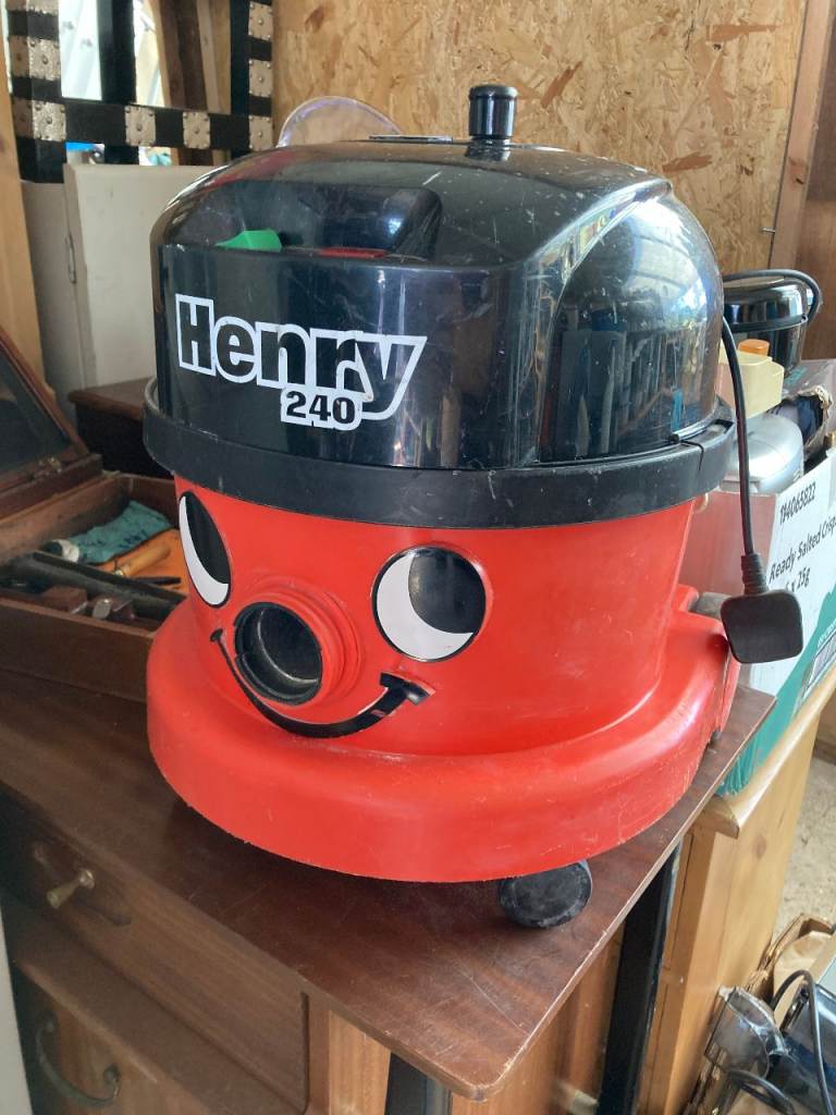 Numatic Henry 240 Hoover Vacuum Cleaner HVR240-11 