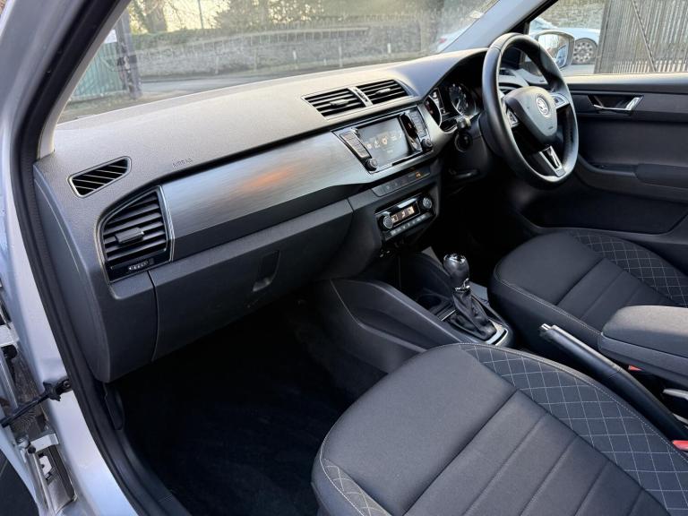 2015 Skoda Fabia 1.2 TSI SE L 5dr DSG HATCHBACK PETROL Automatic