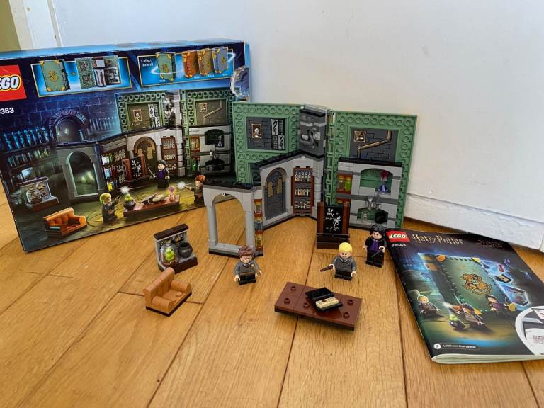 Lego Harry Potter Hogwarts Moment: Potions Class 