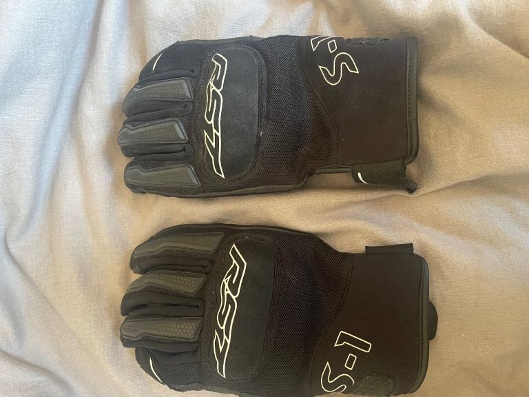 Men’s motorcycle gloves 