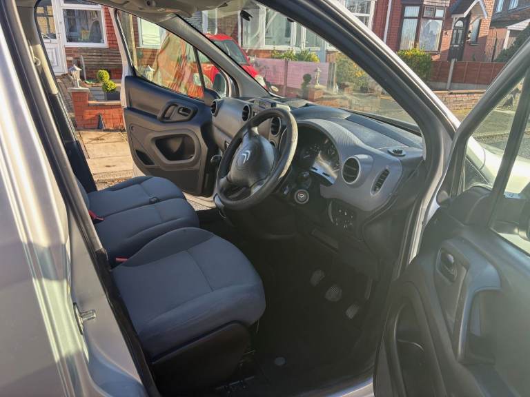CITROEN BERLINGO Van Very Clean Condition Side loader 