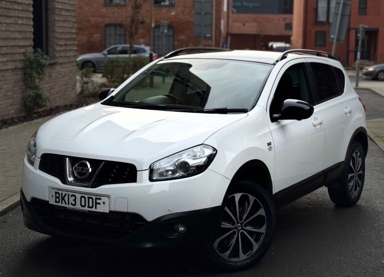 Nissan, QASHQAI, Hatchback, 2013, Manual, 1598 (cc), 5 doors