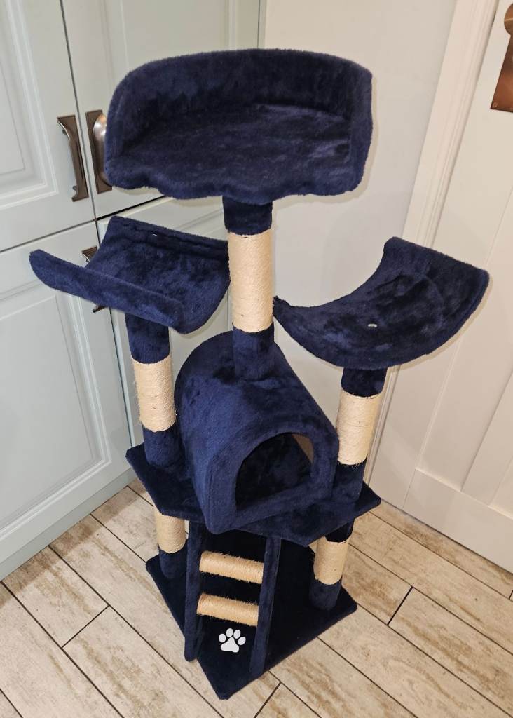 Cat Tree House 