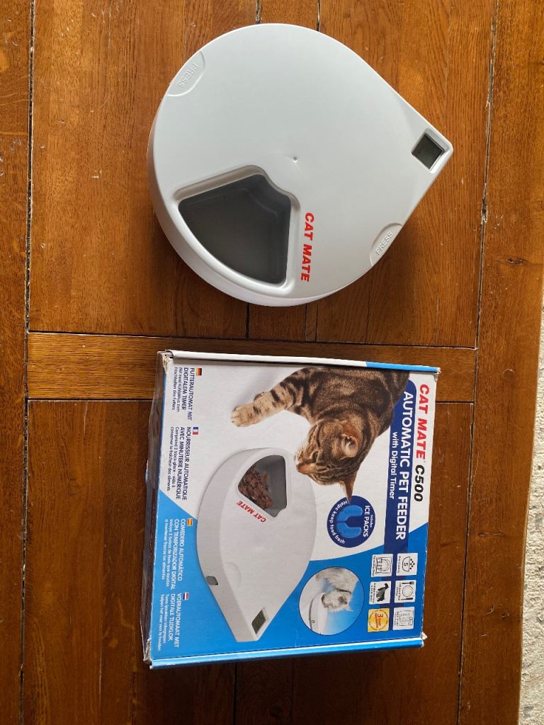 Automatic Cat feeder