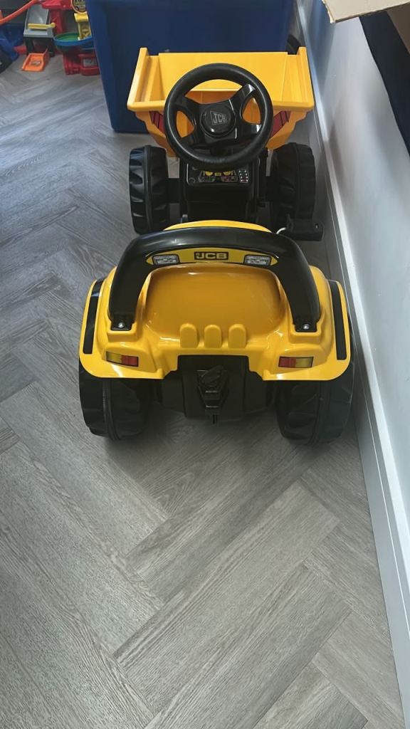 JCB Yellow Pedal Tractor Digger – excellent Condition