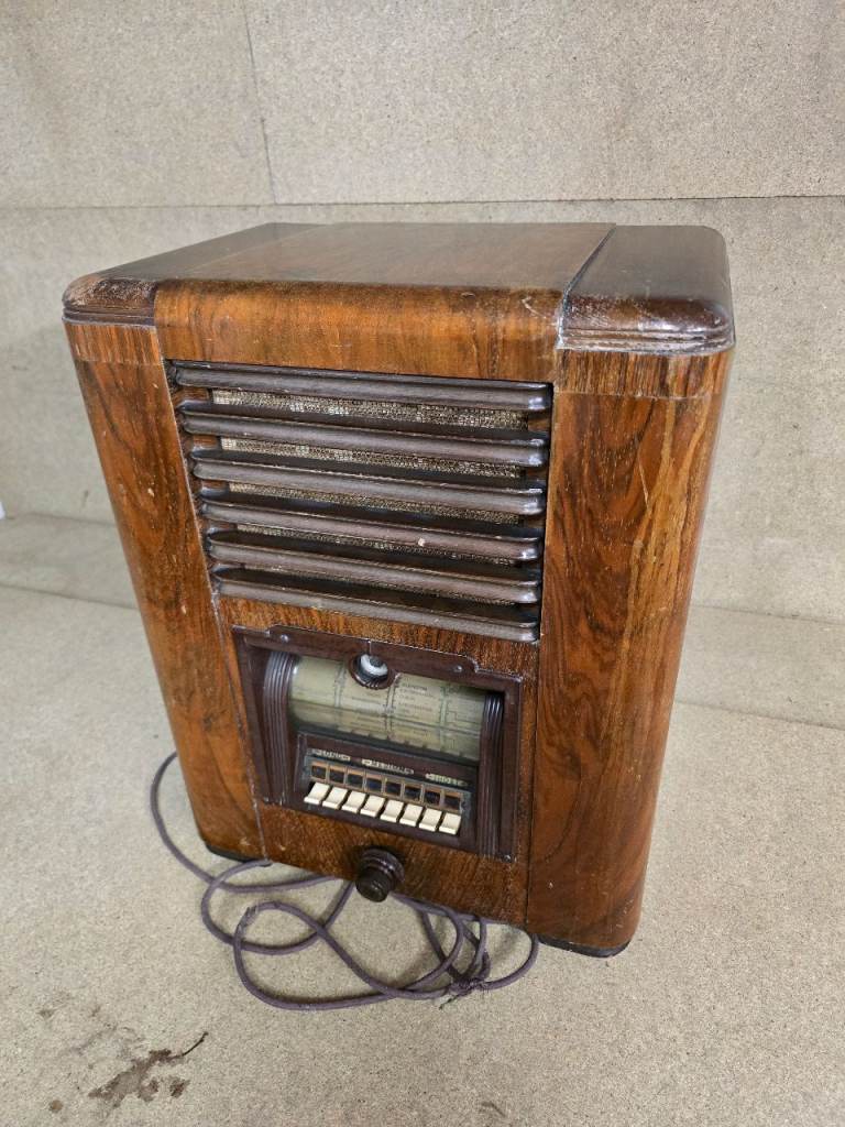 Pilot Radio Model 63 Vintage Valve Radio - Fair Condition