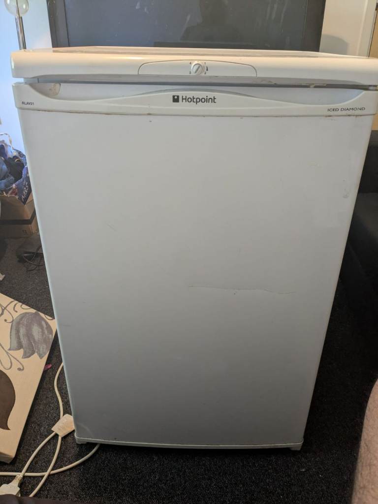 White Under Counter Fridge Freezer - Fair Condition