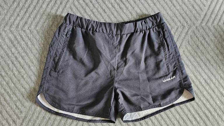 New sport shorts size 8/10