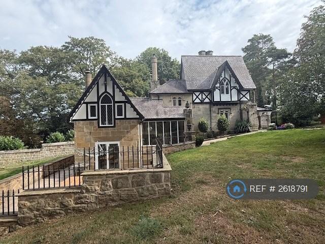 image for 4 bedroom house in Park Lane, Castle Donington, Derby, DE74 (4 bed) (#2618791)