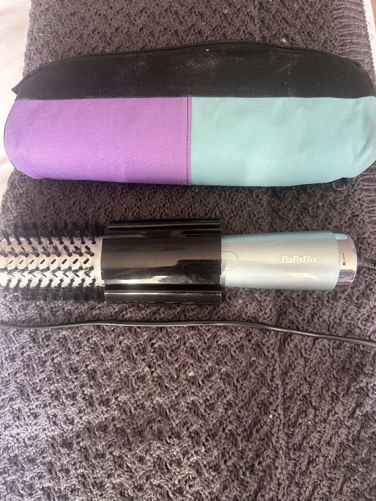 BaByliss Rotating Hair Brush with Heat Resistant Bag
