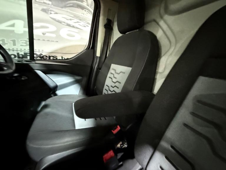 2014 Ford Transit Custom 2.2 TDCi 290 Limited L1 H1 5dr PANEL VAN Diesel Manual