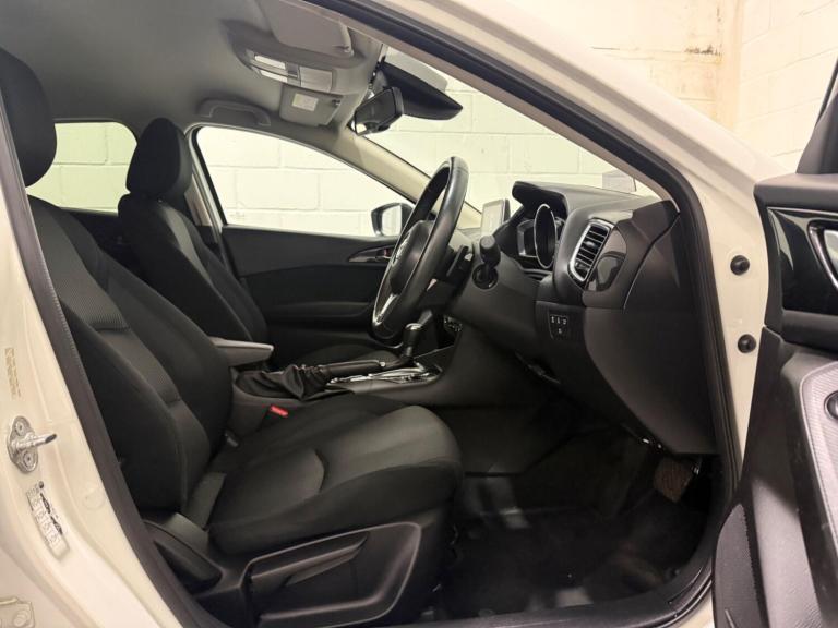 2014 Mazda Mazda3 2.0 SKYACTIV-G Sport Nav Auto Euro 5 (s/s) 5dr HATCHBACK Petrol Automatic