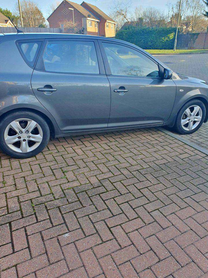 Kia, CEED, Hatchback, 2011, Manual, 1582 (cc), 5 doors