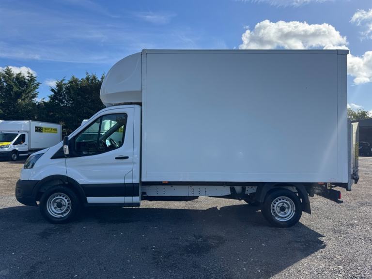 2022 Ford Transit 350 LEADER C/C ECOBLUE Luton Van Diesel Manual