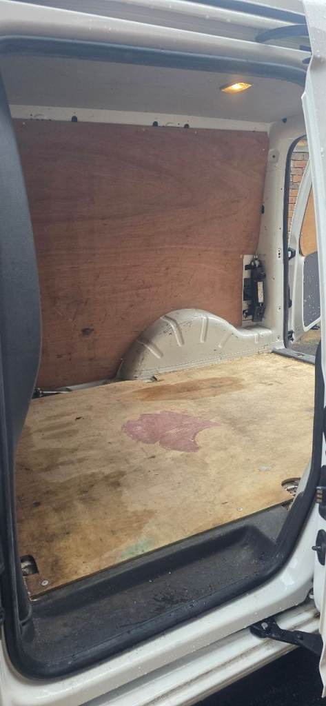 Volkswagen, CADDY, Panel Van, 2013, Semi-Auto, 1598 (cc)