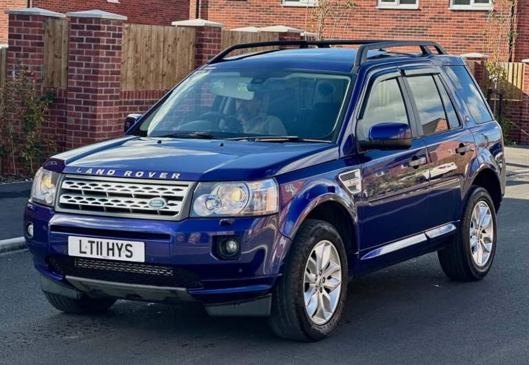 Land Rover, FREELANDER, Estate, 2011, Other, 2179 (cc), 5 doors