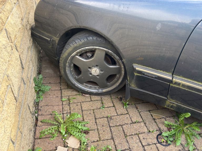 Mercedes mono lock alloys 