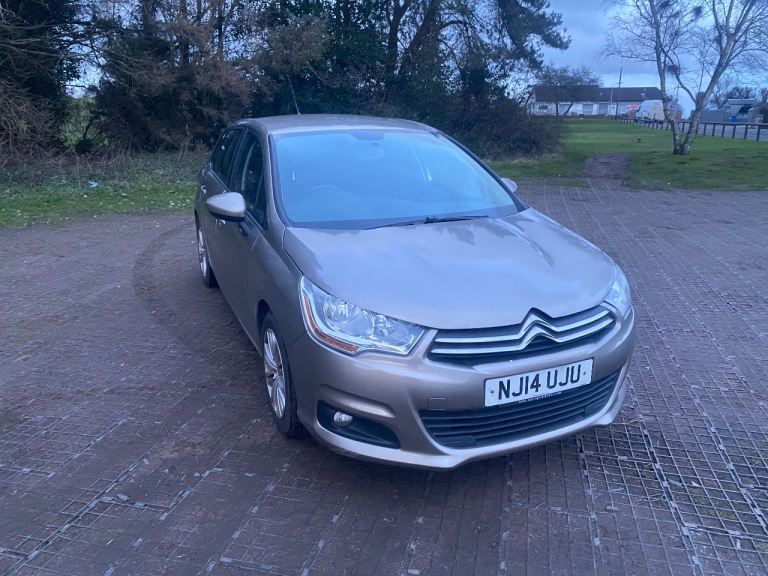 Citroen, C4, Hatchback, 2014, Semi-Auto, 1560 (cc), 5 doors