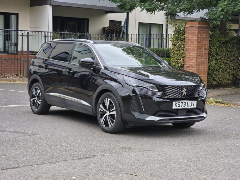 2023 Peugeot 5008 1.2 Hybrid 136 Allure Premium+ 5dr e-DSC6 HATCHBACK PETROL Automatic