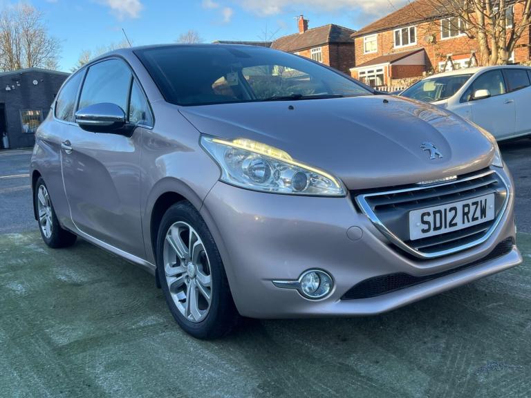2012 Peugeot 208 1.4 VTi Allure Euro 5 3dr HATCHBACK Petrol Manual
