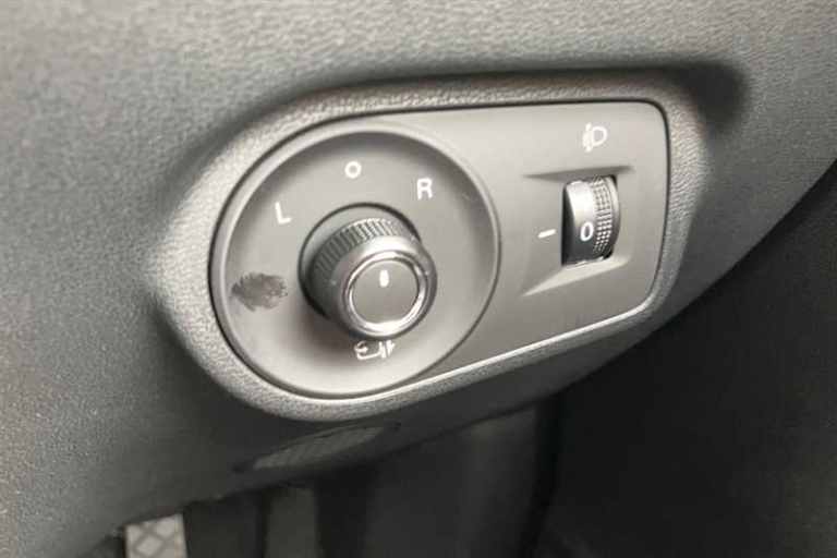 2025 MG MG ZS 1.5 Hybrid+ Trophy SUV 5dr Petrol Hybrid Auto Euro 6 (s/s) (196 ps) SUV Hybrid Auto...