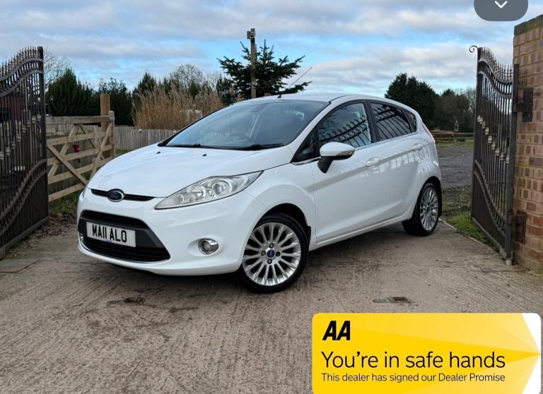 2011 Ford Fiesta 1.4 TDCI TITANIUM 5DR 97K (WHITE) AA APPROVED  HATCHBACK Diesel Manual