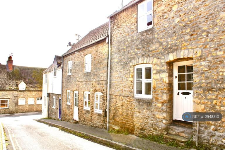 2 bedroom house in West Street, Malmesbury, SN16 (2 bed) (#2948310)