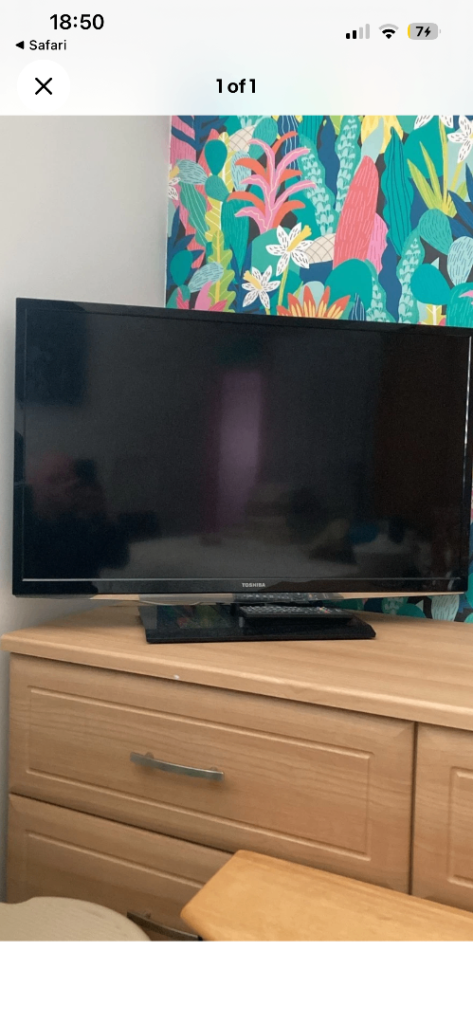 Free tv 32inch will do someone a turn