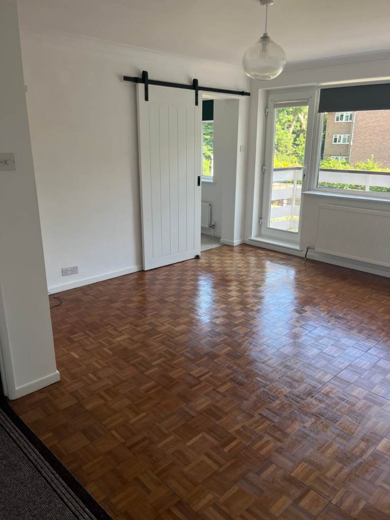 Beautiful 2/3 bed flat, 5 min walk to sea East Cliff