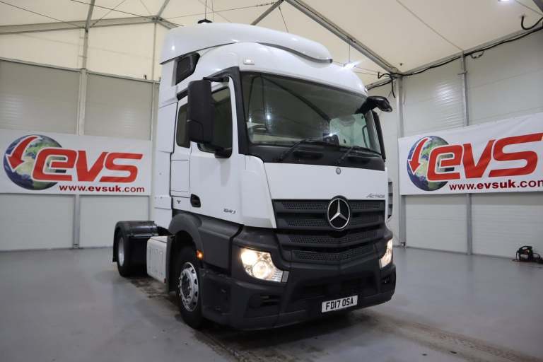 2017 (17 PLATE) Mercedes Benz ACTROS 1840 4x2 Euro 6 Tractor Units