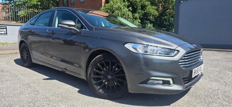 2016 Ford Mondeo 2.0 TDCi ECOnetic Titanium 5dr HATCHBACK Diesel Manual
