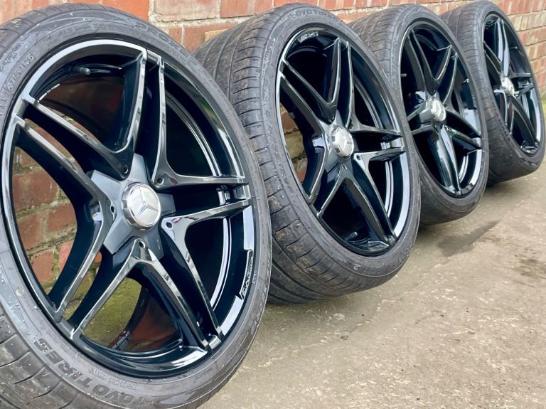 Genuine Mercedes C63 AMG C Class 19” Diamond Cut Alloy Wheels + Tyres W205 5mm