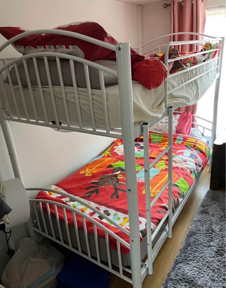 Double bed / two single beds
