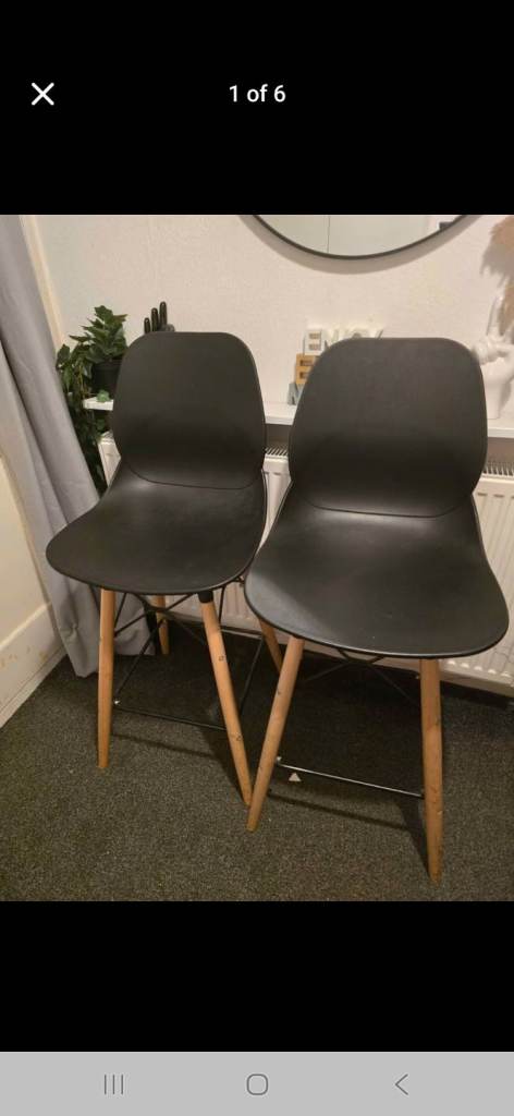 2 Black Bar Stool
