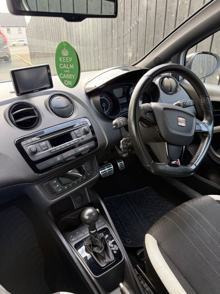 Seat, IBIZA, Hatchback, 2013, Semi-Auto, 1390 (cc), 3 doors