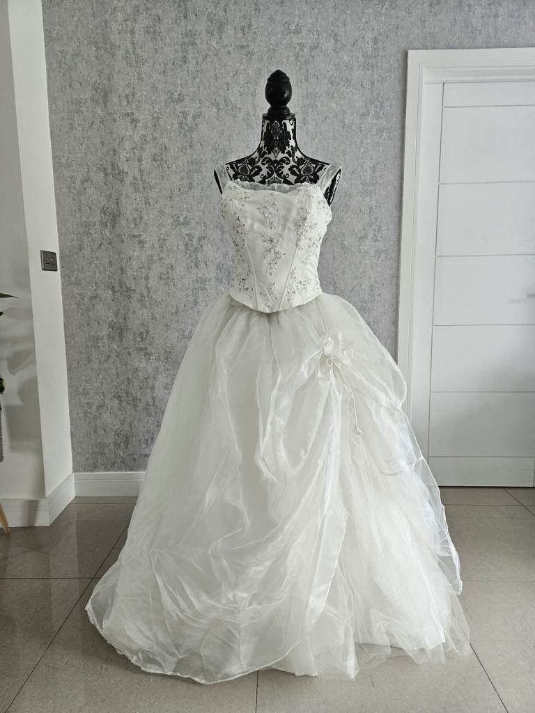 Ivory Wedding dress by Romance