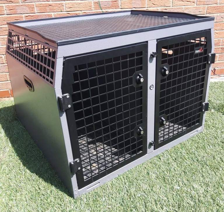 Trans K9 B12 Crash Tested Dog Crate with Keys and Divider