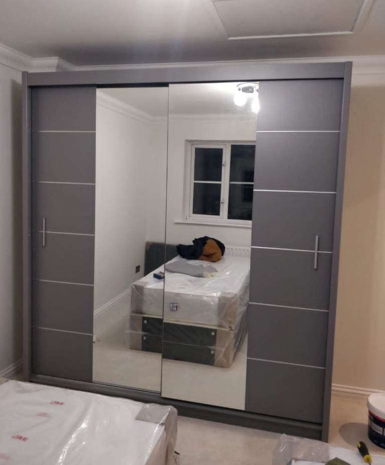 Modern brand new sliding Wardrobes available for sale 