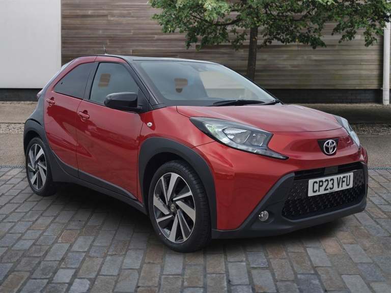 2023 Toyota Aygo X 1.0VVT-i Edge 5dr HATCHBACK Petrol Manual