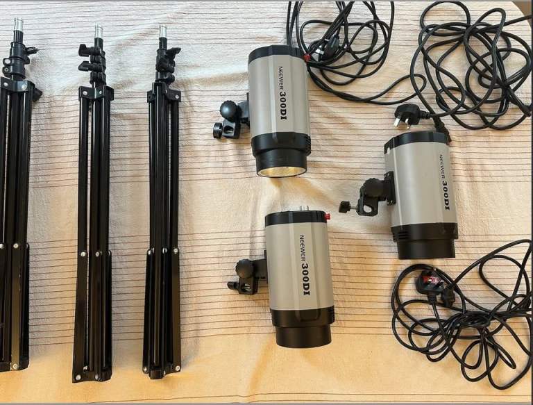 image for Neewer Studio Lights + Stands + Bag