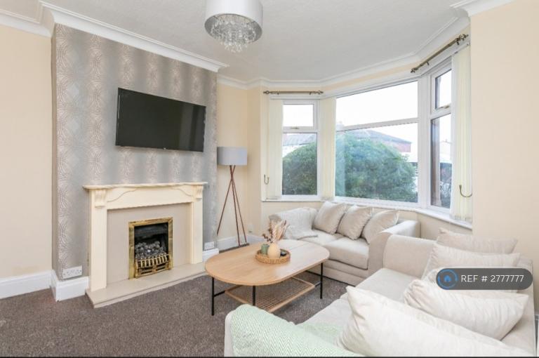 3 bedroom house in Ansdell Road, Blackpool, FY1 (3 bed) (#2777777)