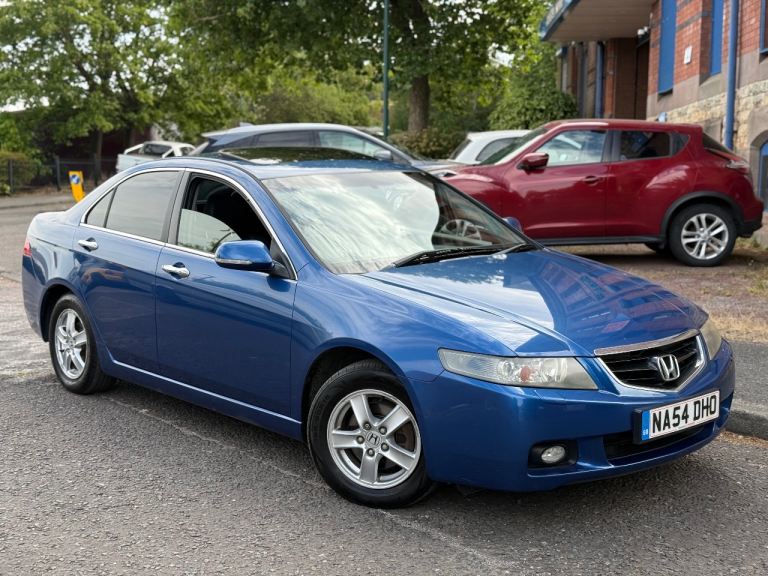 2004 Honda Accord 2.0 i-VTEC Executive 4dr Blue Saloon - MOT June 27!