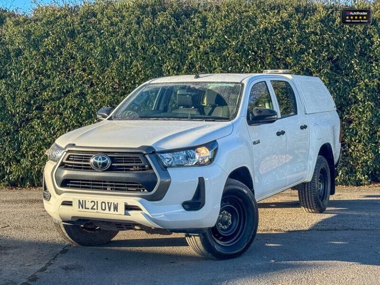 2021 Toyota Hilux Active | 2.4 LT Double Cab | AC | Tow Bar | Sensors | Euro 6 Pickup Diesel Manual