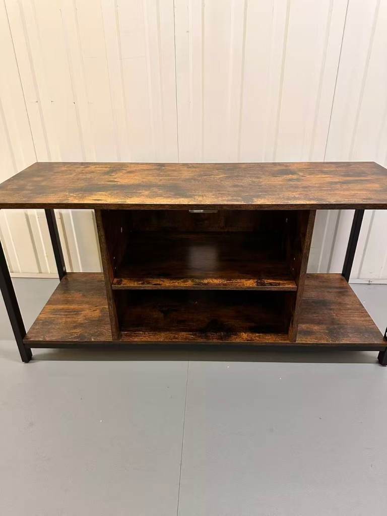 Industrial Style TV Stand / Coffee Table – Wood & Metal
