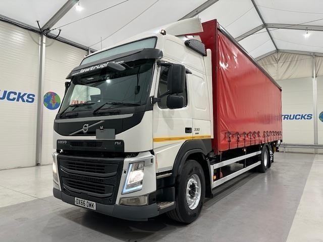 Volvo FM 330 6x2 Rear Lift Sleeper Cab Curtainsider