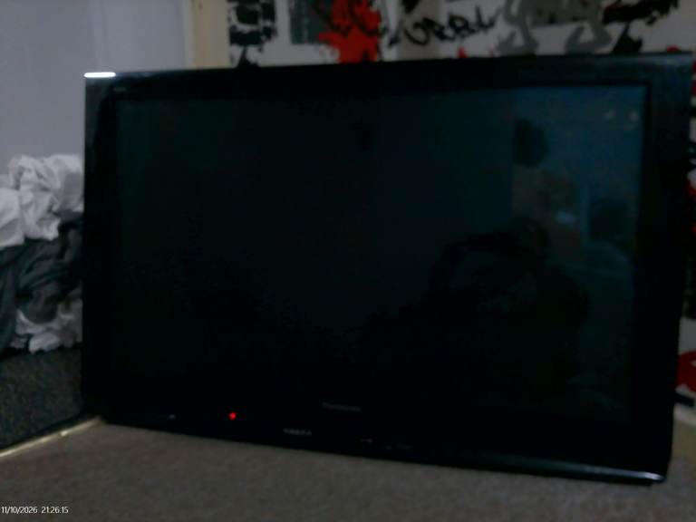 Black Flat Screen TV - Good Condition