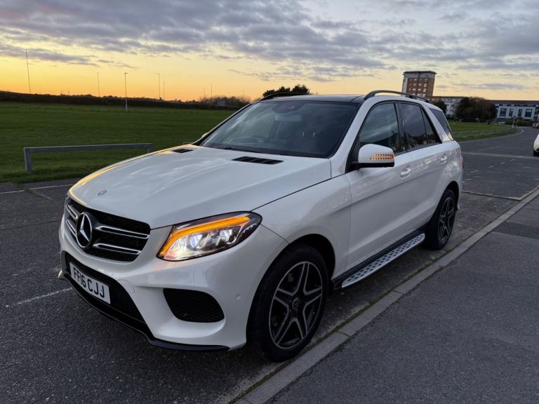 Mercedes-Benz, GLE250D AMG Automatic 