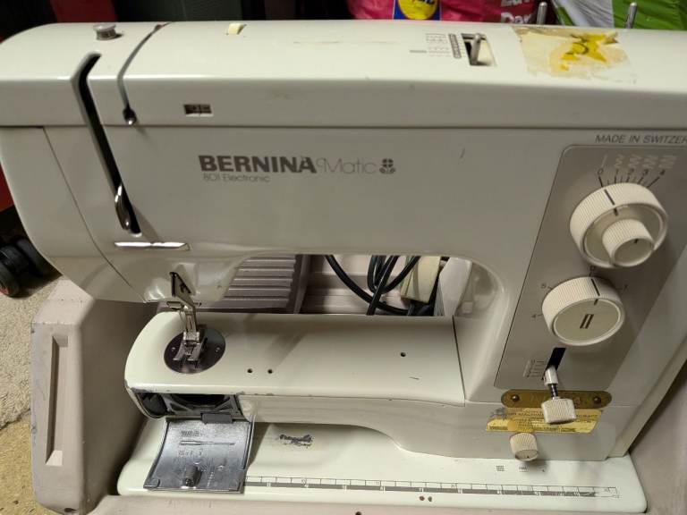 Bernina mastic 801 sewing machine 