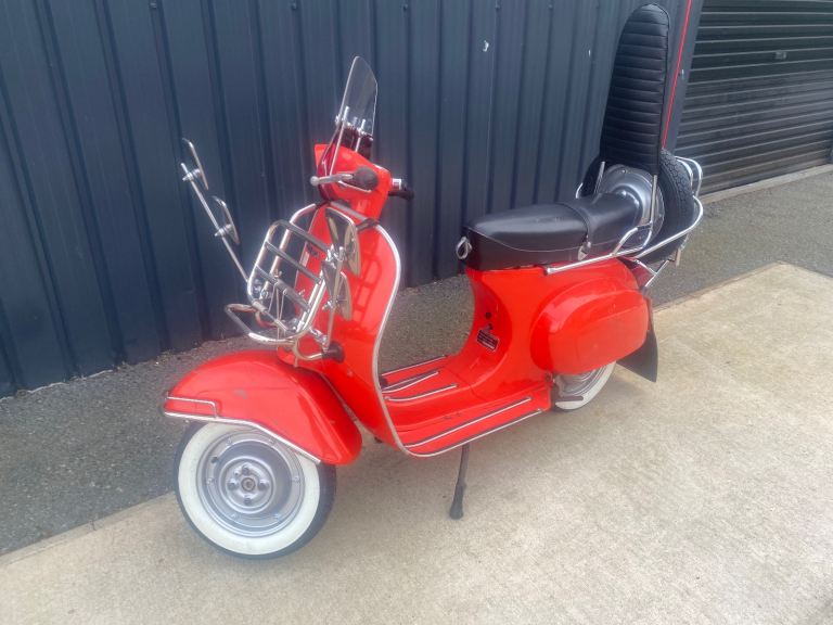 VESPA 100 1981 uk 