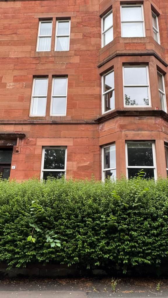 Flat to Rent: West End
